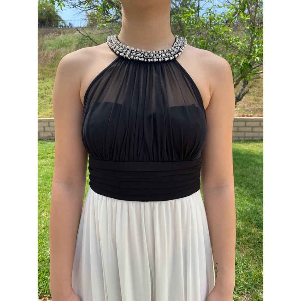 Prom Dress - Picture 2 of 4